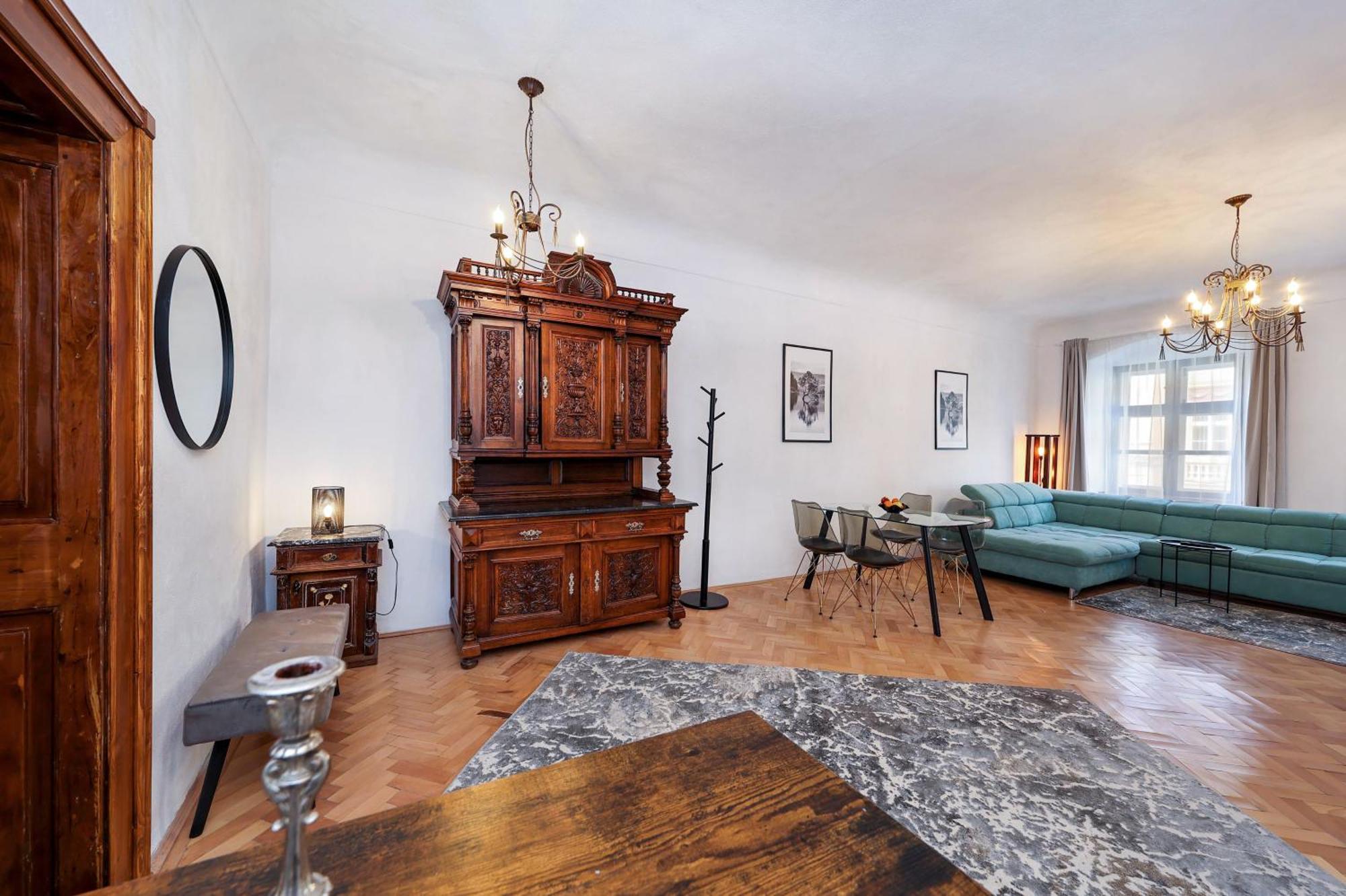 Hirscher Apartments Braşov Eksteriør billede